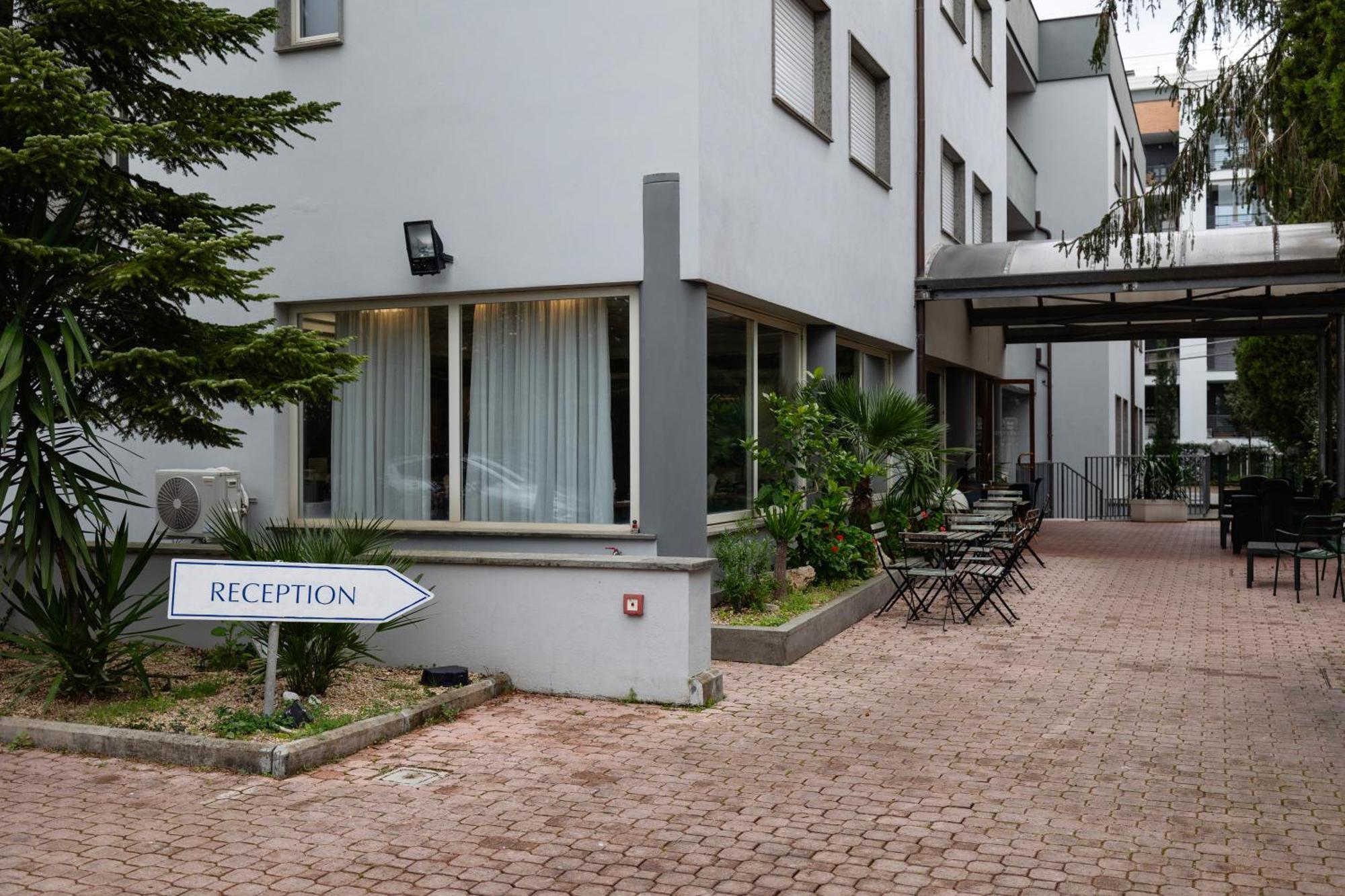 Scheppers Hotel Roma Exterior foto